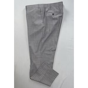 Corneliani Mantua Flat Front 100% Wool Dress Pants, Slacks. Striped Gray 42X30.5